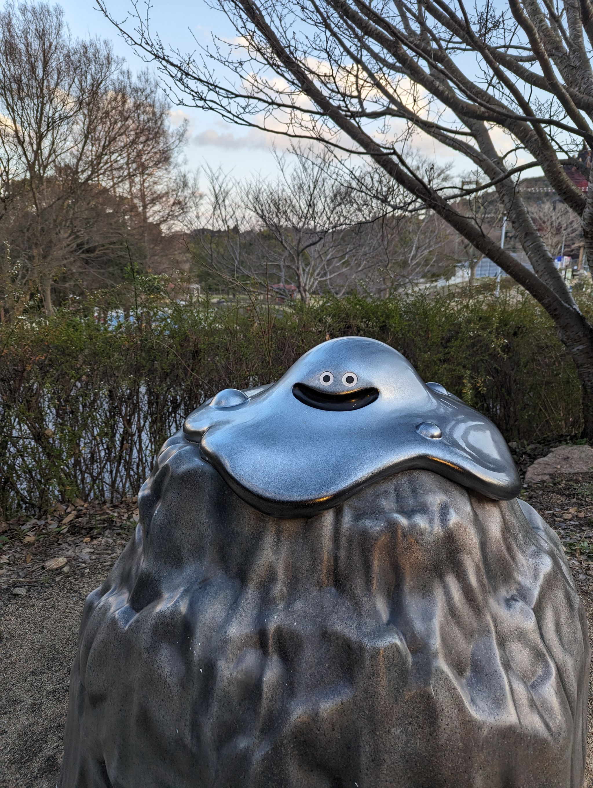 はぐれメタル -メタルを狩るメタル-